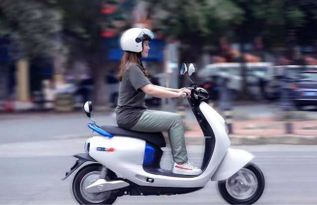 {六合彩}(价格最低的电动车排名)